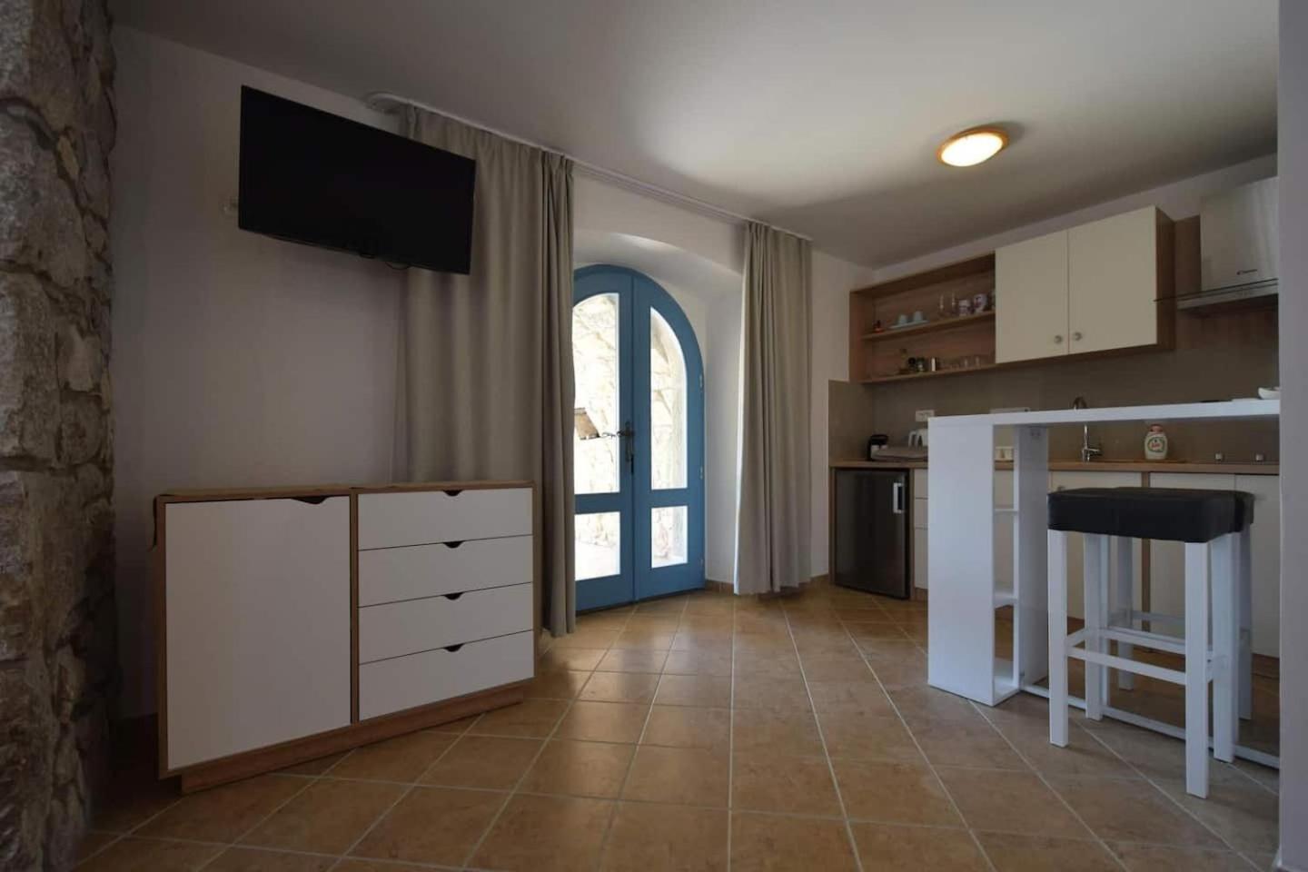 Apartments Insula Insule - Rustic & Peaceful Skrbcici Exterior photo